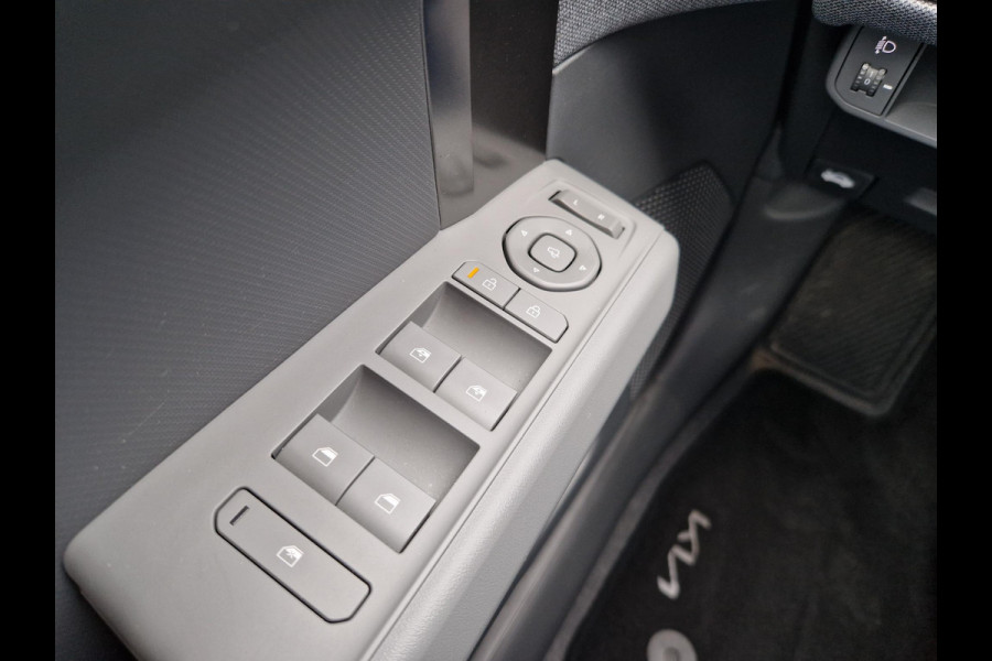 Kia EV3 Plus 81.4 kWh | Climate | Stoelverwarming | Camera | Navi | Cruise |