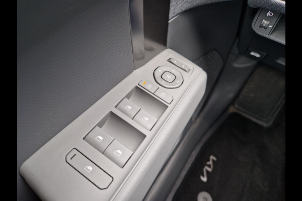 Kia EV3 Plus 81.4 kWh | Climate | Stoelverwarming | Camera | Navi | Cruise |