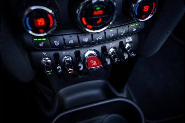 MINI Cabrio 2.0 Cooper S MINI Yours ** Leder Carbon ** HUD ** LED ** Navigatie