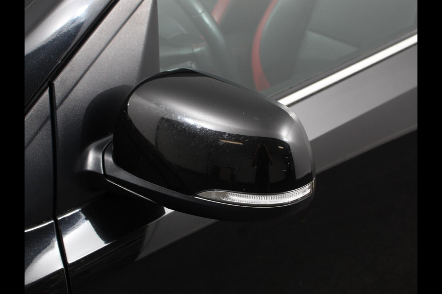 Kia Picanto 1.0 T-GDI GT-Line Leder Keyless Navigatie Apple Carplay/Android Auto Stoelverwarming Lichtmetalen Velgen Cruise Control Climate Control Camera Parkeer sensoren Bluetooth