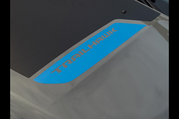 Jeep Compass 4xe 240 Plug-in Hybrid Electric Trailhawk|Panorama Elek achterklep