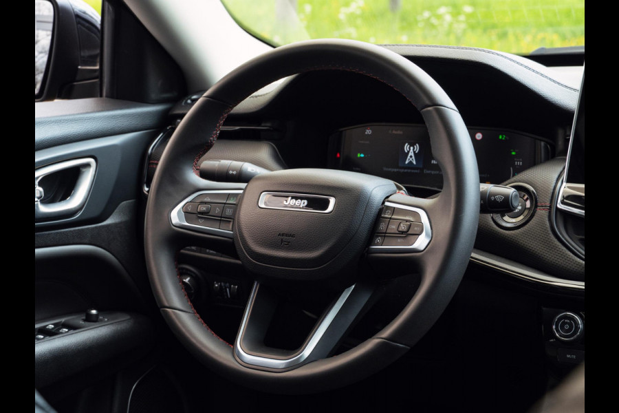 Jeep Compass 4xe 240 Plug-in Hybrid Electric Trailhawk|Panorama Elek achterklep