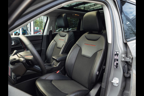 Jeep Compass 4xe 240 Plug-in Hybrid Electric Trailhawk|Panorama Elek achterklep