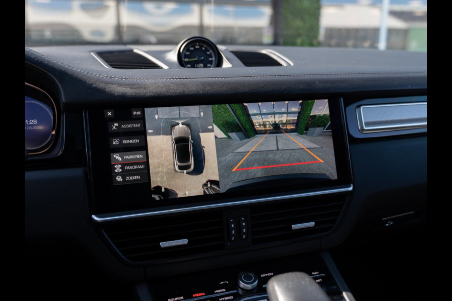 Porsche Cayenne Coupé 3.0 E-Hybrid | Sport Design | Pano | ACC | Chrono | Dealer Ond.
