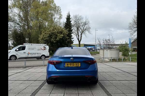 Alfa Romeo Giulia 2.0Turbo Aut. 200pk Sprint | Sport | Leder | Navi |