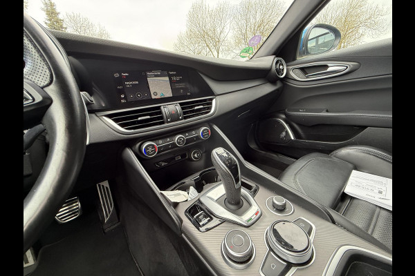 Alfa Romeo Giulia 2.0Turbo Aut. 200pk Sprint | Sport | Leder | Navi |