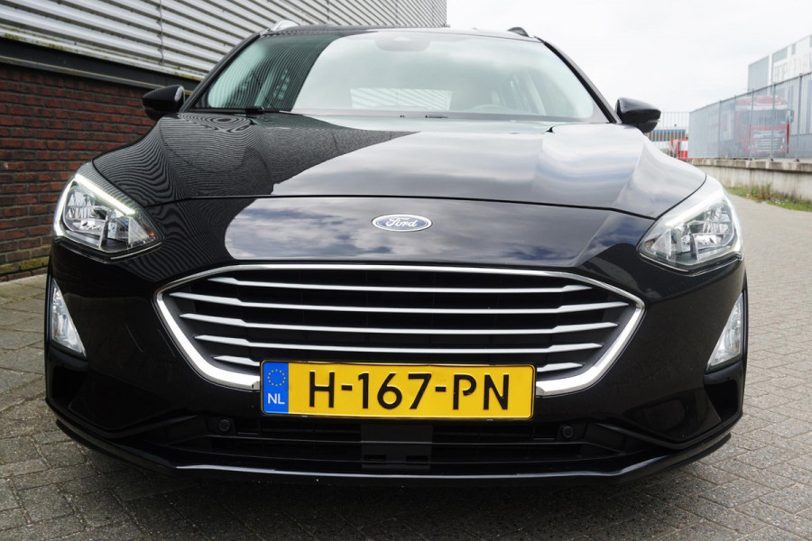 Ford FOCUS Wagon 1.0 EcoBoost Edition Business/Navigatie/Cruise/ Black Metallic.
