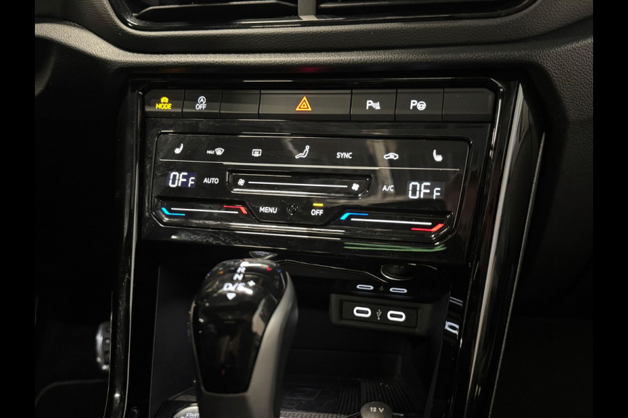 Volkswagen T-Roc 1.5 TSI R-Line | PANO | CAMERA | IQ LIGHTS | ACC