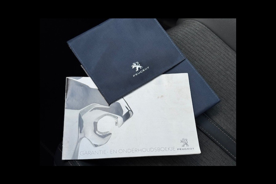 Peugeot 3008 1.2 GT Line - Nieuwe DB riem-Dealer onderhouden