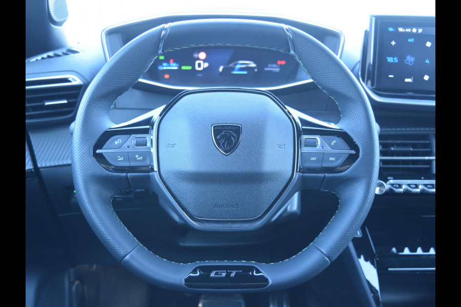 Peugeot e-2008 EV GT Avantage 54 kWh | TOT 8 JAAR GARANTIE | ADAPTIVE CRUISE CONTROL | NAVI | PARKEERSENSOREN MET CAMERA | 12.705 KM