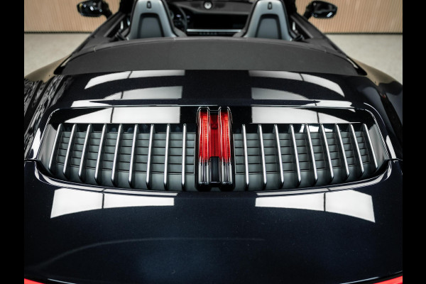 Porsche 911 Cabrio 3.0 Carrera 4 S | Akrapovic | Burmester | Lift | Full Option | Sport Chrono | Stoel ventilatie en verwarming |