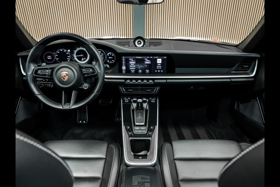 Porsche 911 Cabrio 3.0 Carrera 4 S | Akrapovic | Burmester | Lift | Full Option | Sport Chrono | Stoel ventilatie en verwarming |