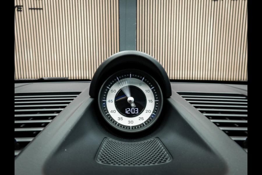 Porsche 911 Cabrio 3.0 Carrera 4 S | Akrapovic | Burmester | Lift | Full Option | Sport Chrono | Stoel ventilatie en verwarming |