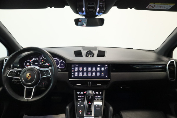 Porsche Cayenne 3.0 E-Hybrid Panoramadak Luchtvering Matrix 21"LM