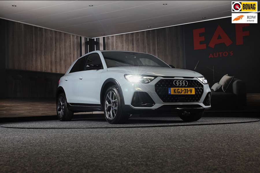 Audi A1 CITYCARVER 30 TFSI S Line / AUT / Cc / Lane Assist / Camera / Navi / Digital Cockpit / Matrix / Pdc / 18 Inch