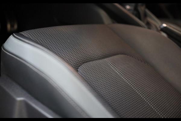 Audi A1 CITYCARVER 30 TFSI S Line / AUT / Cc / Lane Assist / Camera / Navi / Digital Cockpit / Matrix / Pdc / 18 Inch