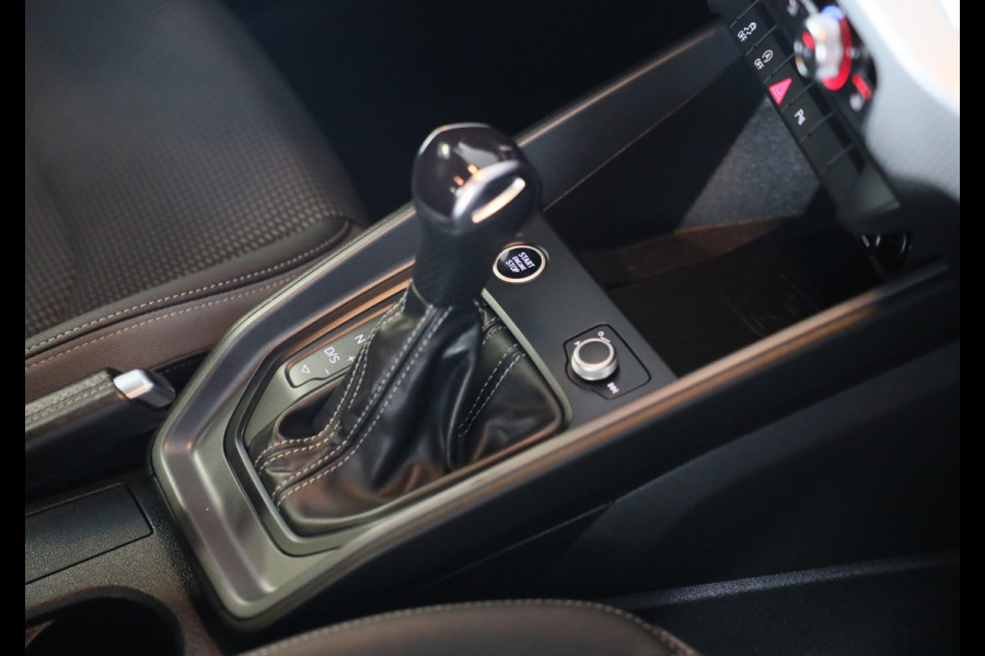 Audi A1 CITYCARVER 30 TFSI S Line / AUT / Cc / Lane Assist / Camera / Navi / Digital Cockpit / Matrix / Pdc / 18 Inch
