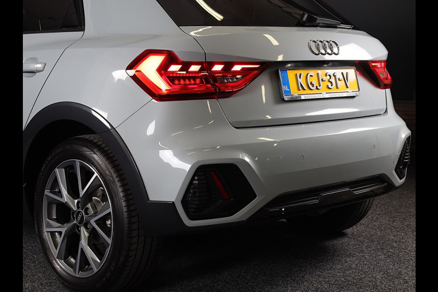 Audi A1 CITYCARVER 30 TFSI S Line / AUT / Cc / Lane Assist / Camera / Navi / Digital Cockpit / Matrix / Pdc / 18 Inch