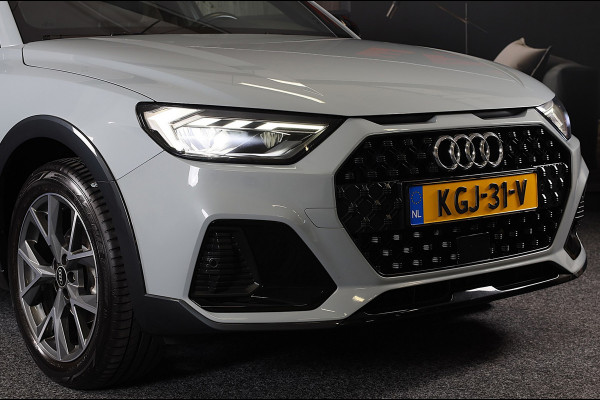 Audi A1 CITYCARVER 30 TFSI S Line / AUT / Cc / Lane Assist / Camera / Navi / Digital Cockpit / Matrix / Pdc / 18 Inch