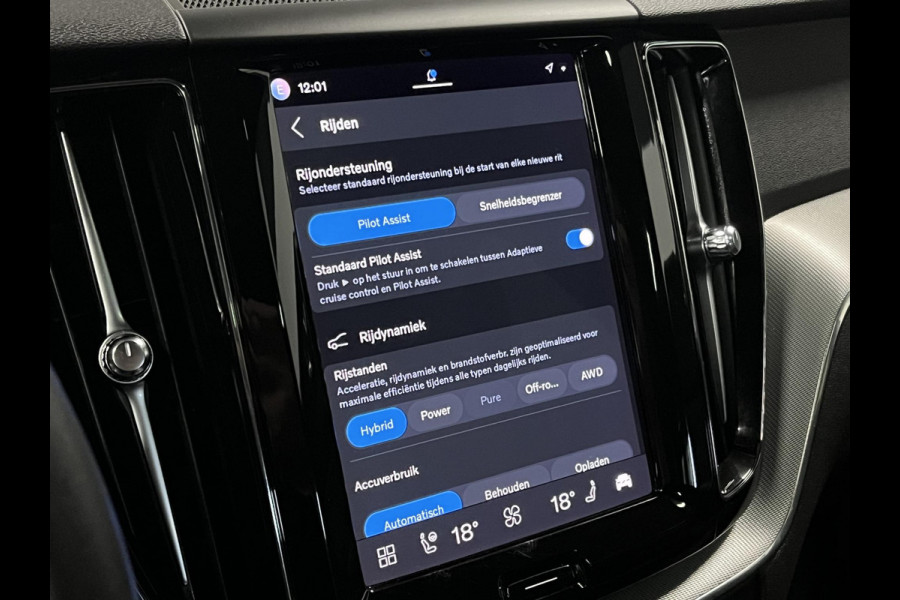 Volvo XC60 2.0 T6 Plug-in hybrid AWD Plus Dark Long Range | Open dak |  Adapt. cruise | Stuur-/stoelverwarming | Harman/Kardon | Memory | Carplay