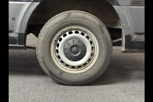 Volkswagen Crafter 30 2.0 TDI L3H3 Highline Automaat Airco App-connect Adaptive Cruise Control Camera Trekhaak