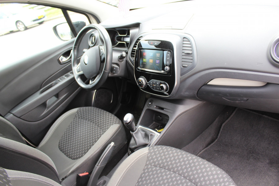 Renault Captur 0.9 TCe Intens RIJKLAAR PRIJS