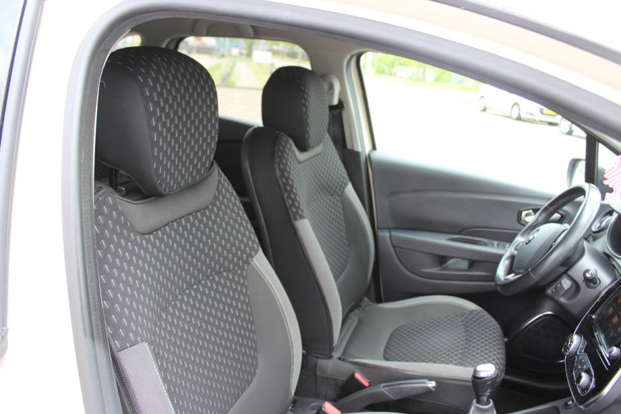 Renault Captur 0.9 TCe Intens RIJKLAAR PRIJS
