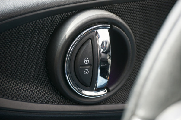 MINI Clubman 102PK One Business Automaat | WINTERPACK | CAMERA | CRUISE