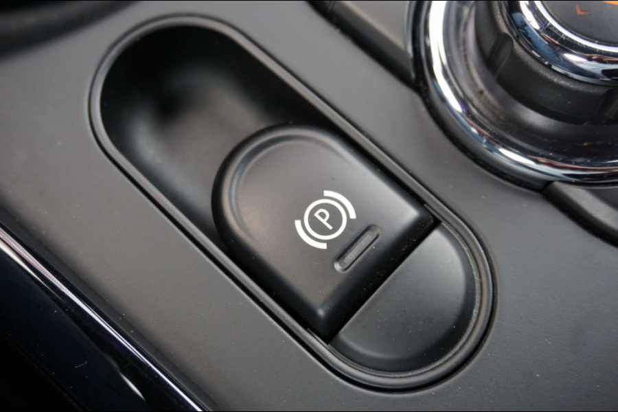 MINI Clubman 102PK One Business Automaat | WINTERPACK | CAMERA | CRUISE