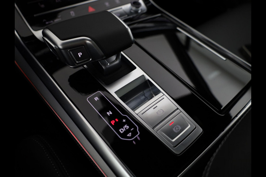 Audi Q7 Pro Line S 55 TFSI e 394 pk | Bang & Olufsen Premium 3D | Glazen panoramadak | Vierwielbesturing | Sportstoelen plus voorin |