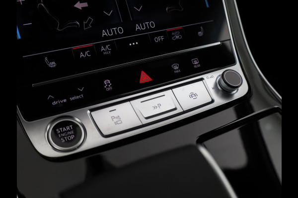 Audi Q7 Pro Line S 55 TFSI e 394 pk | Bang & Olufsen Premium 3D | Glazen panoramadak | Vierwielbesturing | Sportstoelen plus voorin |