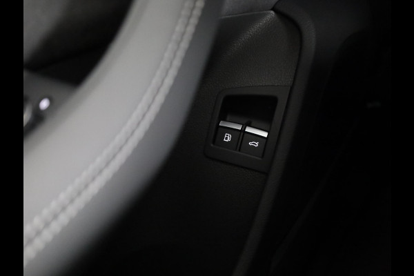 Audi Q7 Pro Line S 55 TFSI e 394 pk | Bang & Olufsen Premium 3D | Glazen panoramadak | Vierwielbesturing | Sportstoelen plus voorin |