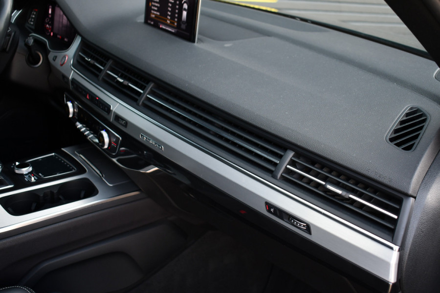 Audi SQ7 4.0 TDI quattro 7pers Pano 4WS Trekh HUD ACC Nightview 22inch