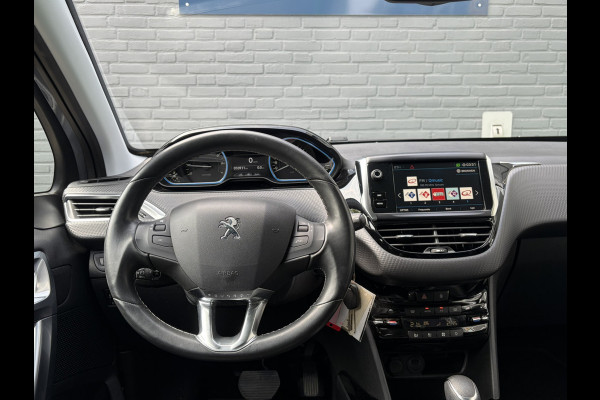 Peugeot 2008 1.2 PureTech Allure 130pk EAT6 !!! NET BINNEN !!! | Unieke KM-stand | Grip Control | Apple Carplay | Achteruitrijcamera | PDC A