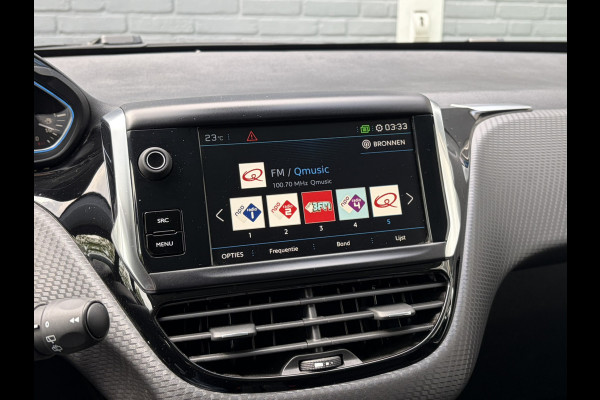 Peugeot 2008 1.2 PureTech Allure 130pk EAT6 !!! NET BINNEN !!! | Unieke KM-stand | Grip Control | Apple Carplay | Achteruitrijcamera | PDC A