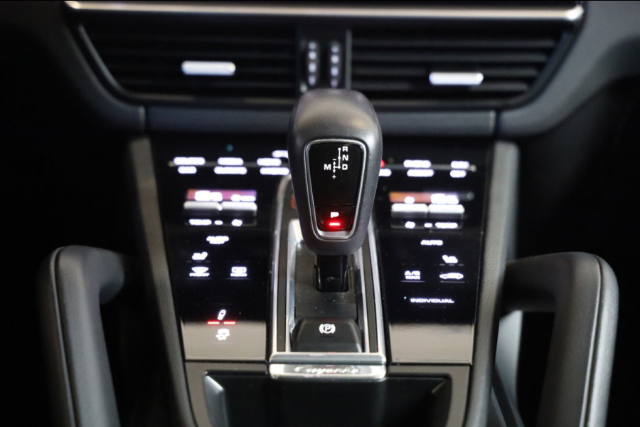 Porsche Cayenne Coupé 3.0 E-Hybrid 462PK NAP Bose, Luchtvering, Trekhaak, Softclose Topstaat Lease v/a €211,- P.M. INRUIL MOGELIJK
