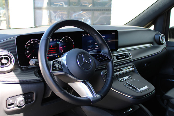 Mercedes-Benz V-Klasse 250d / XXL / AMG / DC / Elec Stoelen / Burmester / 360 Camera / Vol Opties / NIEUWSTAAT