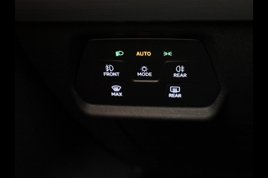 Seat Leon Sportstourer 1.5 TSI e-Hybrid FR Business | Safe & Driving Pack