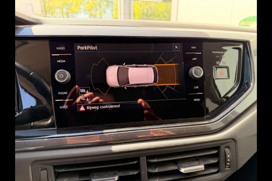 Volkswagen Polo 1.0 Comfortline iQ Drive |ACC | Carplay | Navi | Clima |Stoelverw|Parkpilot |Blind assist
