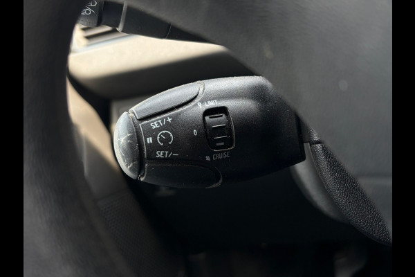 Peugeot 208 1.2 PureTech / Airco / Lage Kilometerstand !