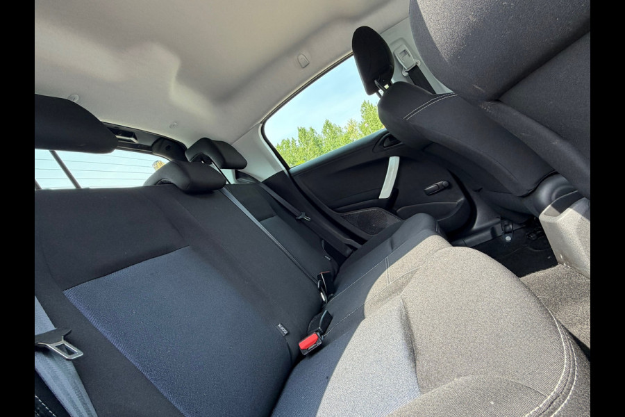Peugeot 208 1.2 PureTech / Airco / Lage Kilometerstand !
