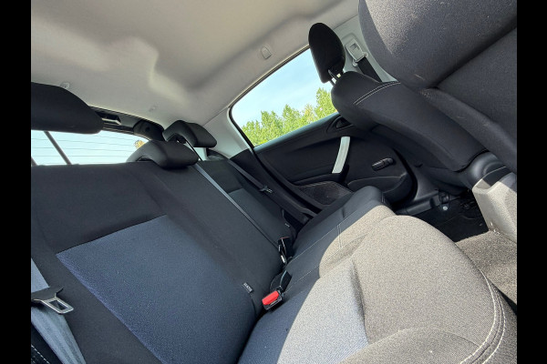 Peugeot 208 1.2 PureTech / Airco / Lage Kilometerstand !