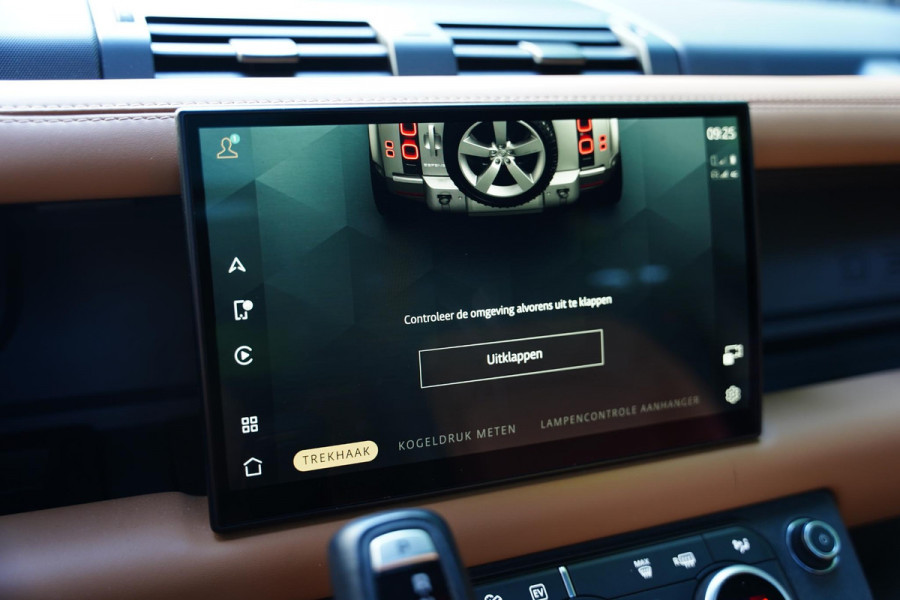 Land Rover Defender 110 P 400 E X-Dynamic HSE / Panoramadak / Meridian / BTW