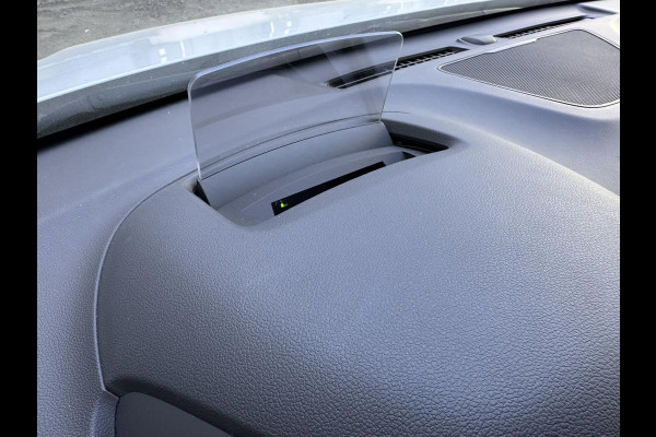 Hyundai Kona EV Fashion 64 kWh | SOH: 96,7% | Lage kmstand | 3 Fase | Warmtepomp | Blindspot |