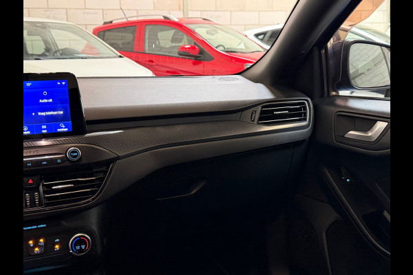 Ford Focus 1.0 EcoBoost ST Line Business|Panoramadak|Camera