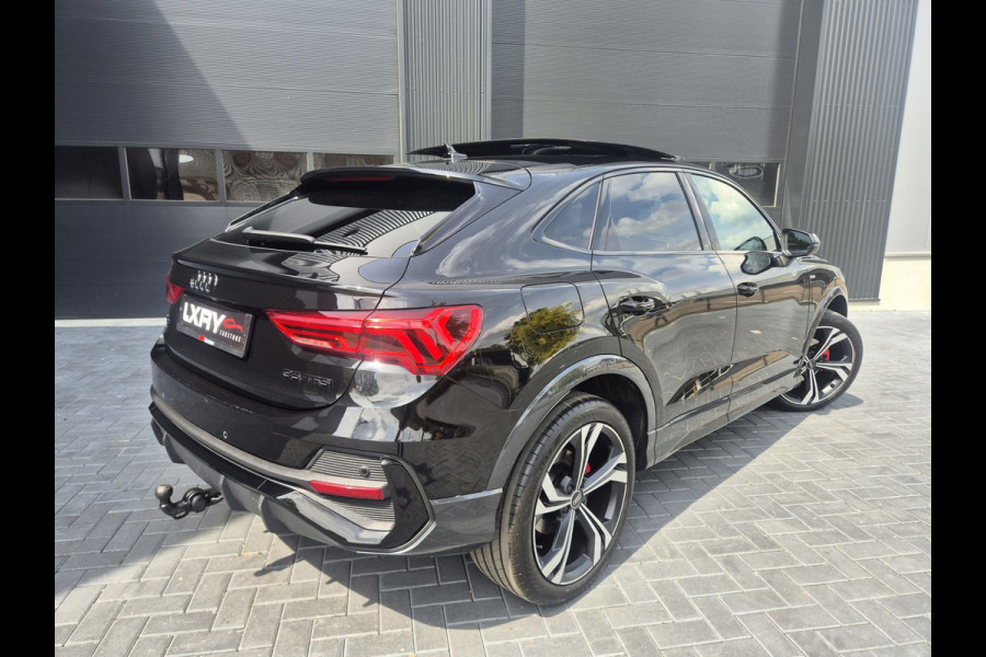 Audi Q3 Sportback 35 TFSI S Line | Clima| Pano | Camera | Navi | Stoelverwarming | Sonos |