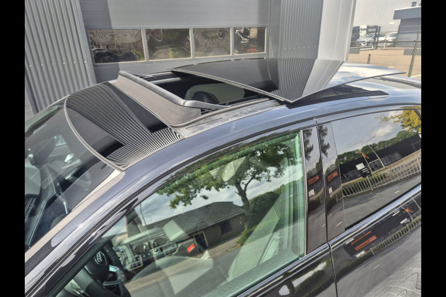 Audi Q3 Sportback 35 TFSI S Line | Clima| Pano | Camera | Navi | Stoelverwarming | Sonos |