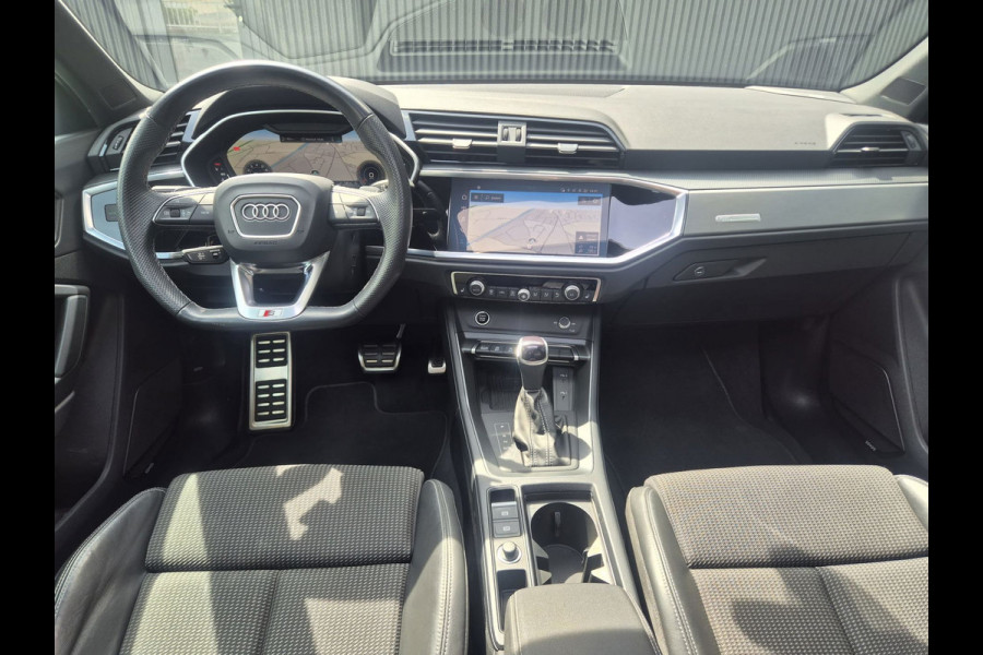 Audi Q3 Sportback 35 TFSI S Line | Clima| Pano | Camera | Navi | Stoelverwarming | Sonos |