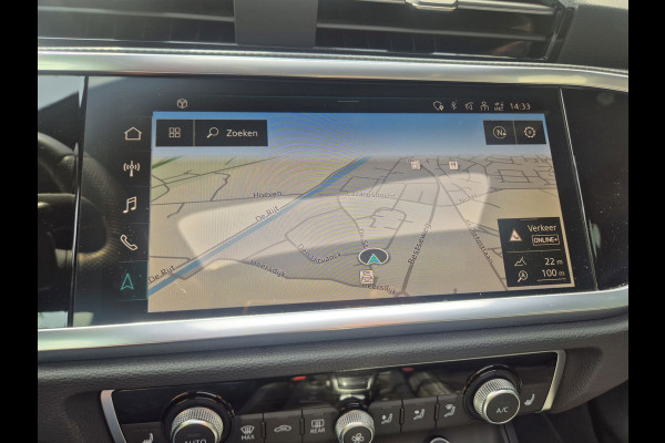 Audi Q3 Sportback 35 TFSI S Line | Clima| Pano | Camera | Navi | Stoelverwarming | Sonos |