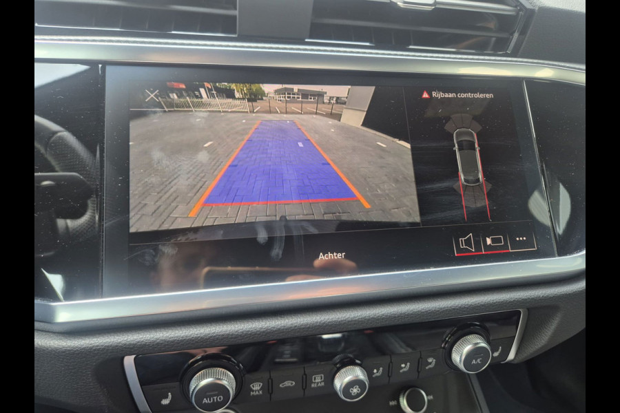 Audi Q3 Sportback 35 TFSI S Line | Clima| Pano | Camera | Navi | Stoelverwarming | Sonos |